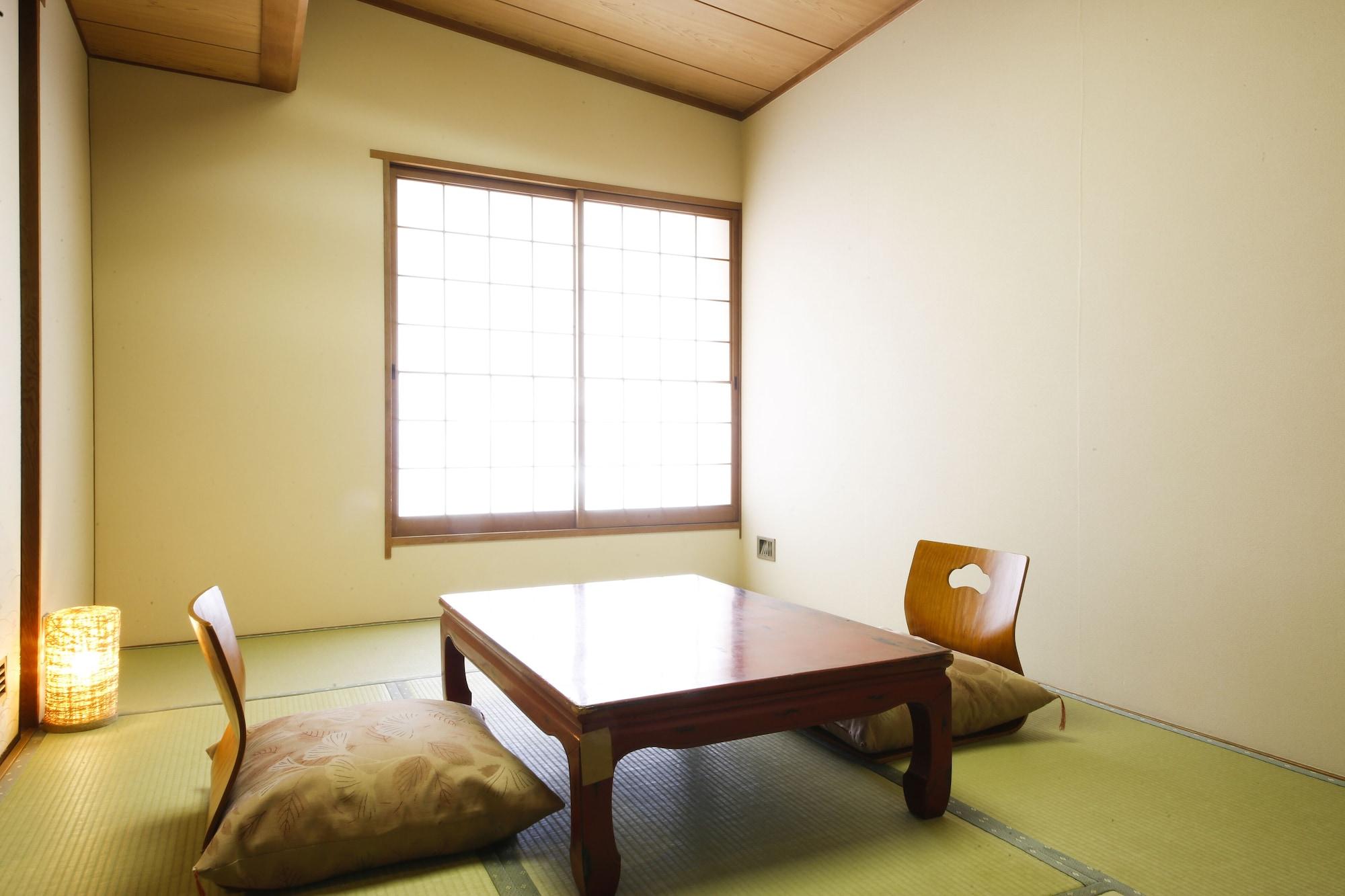 傳統日式旅館 Kuramoto 3*
