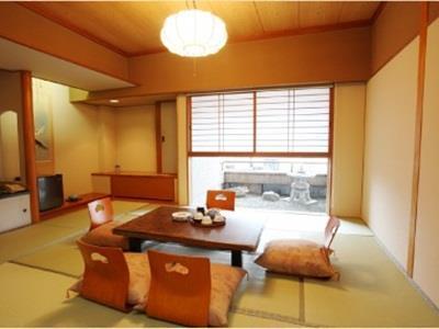 Kuramoto Ryokan Ōsaka