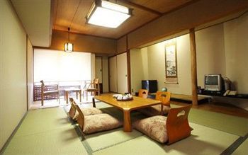 Kuramoto 3* Ōsaka