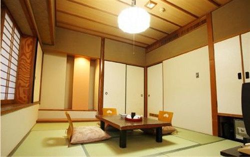 Kuramoto 傳統日式旅館