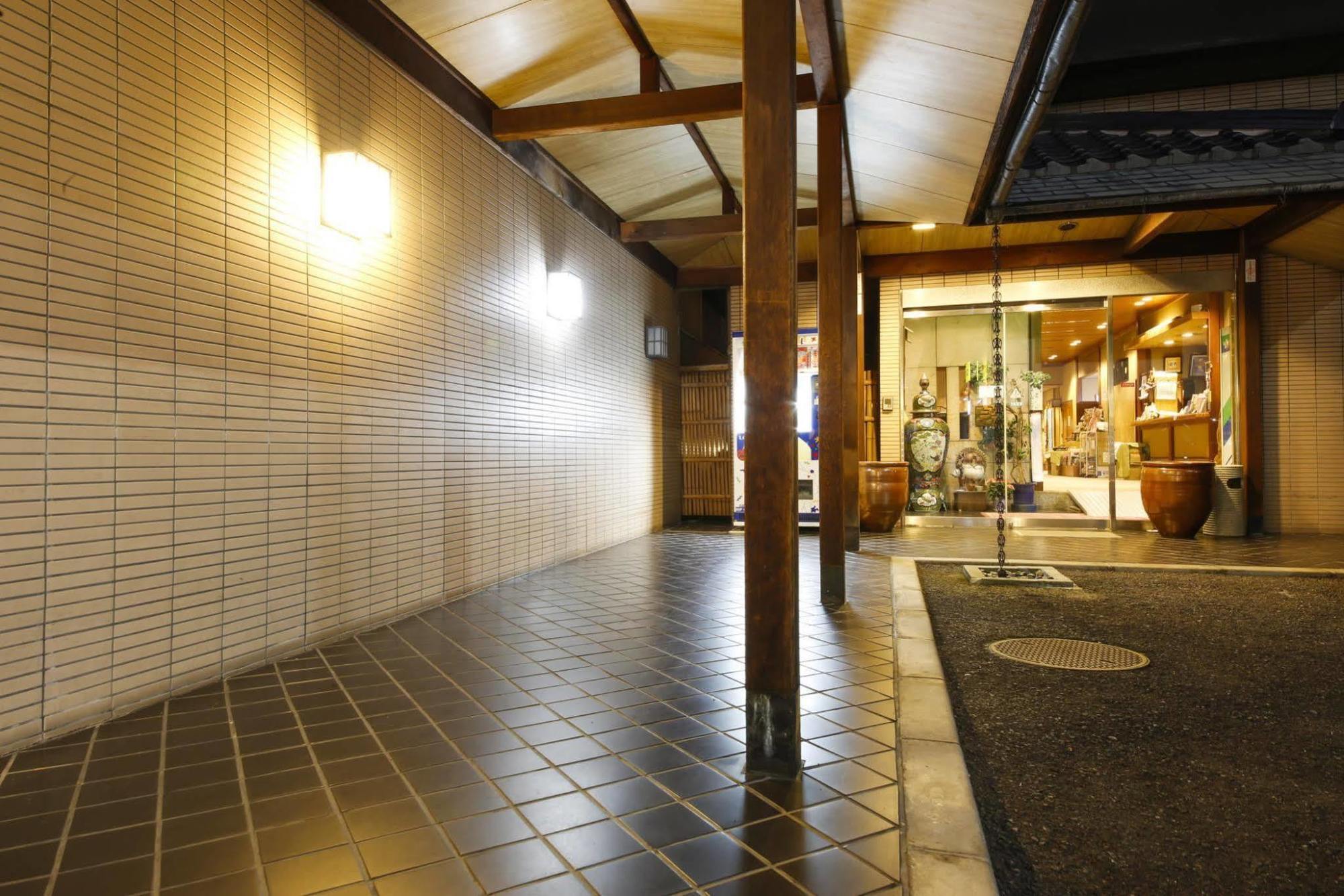 Kuramoto 傳統日式旅館 3*